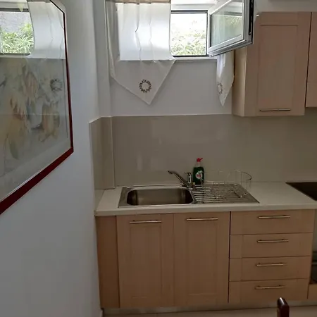 With 1 Bedroom In The Wonderful Place - Amare